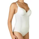 GIORGIA-MARFIL.webp