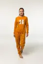 D828-naranja.webp