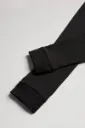 70206-negro-detalle.webp