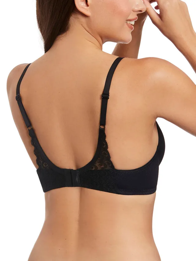 DORIS-NEGRO-DETRAS.webp